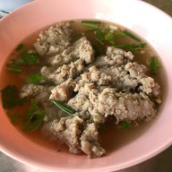ก๋วยเตี๋ยวเป็ดตาเข็ม(เจ๊เจี๊ยบ)อ่าวอุดม อ่าวอุดม