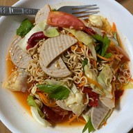 ก๋วยเตี๋ยวเนื้อตุ๋น อ ต ก ลำลูกกาคลอง2