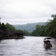 Sai Yok View raft Resort