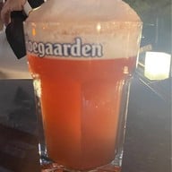 Kroque Boutique & Bistro