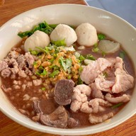 ⭐️เรืองทอง อาหารตามสั่ง👍 ก๋วยเตี๋ยว เครื่องดื่ม (รับทำข้าวกล่อง) เพชรบูรณ์