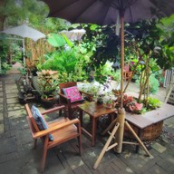 Atmosphere of Bitter Sweet Special Coffee & Roaster