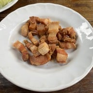 เมนูของร้าน ต๋อง เต็ม โต๊ะ นิมมานเหมินท์ ซอย 13