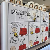 Charlie Brown cafe