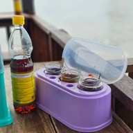 ก๋วยเตี๋ยวเรือริมน้ำ วัดเทวราชกุญชร