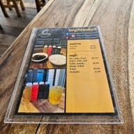 ก๋วยเตี๋ยวเรือริมน้ำ วัดเทวราชกุญชร