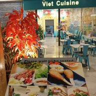 หน้าร้าน Viet Cuisine เอสพลานาด