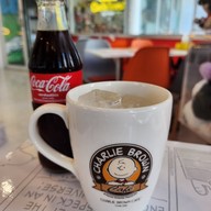 Charlie Brown cafe