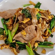 หนึ่งราดหน้ายอดผัก สาขา 9 สาขา 9 เคหะพระราม 2