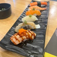 Penguin Eat Shabu สาขา J Arena ราชพฤกษ์