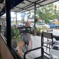 บรรยากาศ ภูไท รสแซ่บ  ตรัง