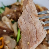 หนึ่งราดหน้ายอดผัก สาขา 9 สาขา 9 เคหะพระราม 2