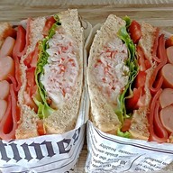 Lucky Sandwishes 🍀🌈