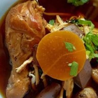 หมูกรอบแซ่บ ครูซ่าส์ บิ๊กซี