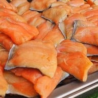 เติ้นเวิ่น แซลม่อนย่าง ดอยสะเก็ด