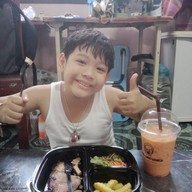 cool kids world cafe’ Cool Kids World สินค้าแม่และเด็ก คาเฟ่เด็กและครอบครัว