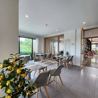 Wellington Hotel