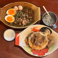 ก๋วยเตี๋ยวเรือกยกซด มอกรุงเทพ