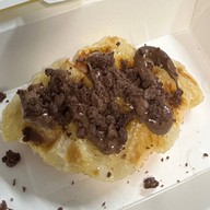 Serious Coffee & Bakery – กาแฟ ครอฟเฟิล ขนมปังปิ้ง (ซอยบุญอยู่)