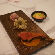 Time Kaan (ร้านอาหารตามกาล)