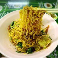 จังโก้บะหมี่เกี๊ยวคอนแวนต์