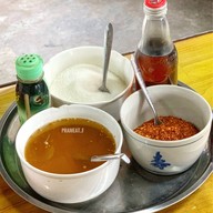 ต้มเลือดหมูวัดวงษ์ฆ้อง