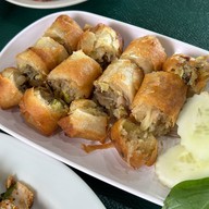 บ้านข้าวมันส้มตำ ตรงข้ามทะเลสาบ 2 (สัมมากร)