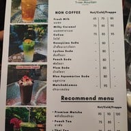 เมนู Three Mountain Cafe