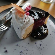 เมนูของร้าน The Cafe โรงแรมมณเฑียร ริเวอร์ไซด์