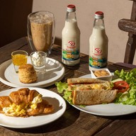 กาแฟไปยาลใหญ่