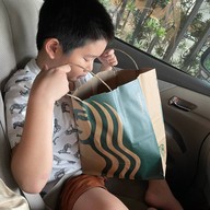 Starbucks บุญถาวร ปิ่นเกล้า