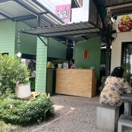 บรรยากาศ ก๋วยเตี๋ยวปากหม้อน่าล่อในสวน พัทลุง พัทลุง