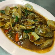 ร้านข้าวต้มฟ้ามุ่ย ณ ผ่านฟ้า
