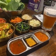 Myeongdong 명동 เมียงดง อาหารเกาหลี บางซื่อ