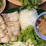 อีสานรสเด็ด-เสรีไทย41 เสรีไทย41