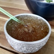 เมนูของร้าน ก๋วยเตี๋ยวปากหม้อน่าล่อในสวน พัทลุง พัทลุง