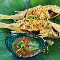 เมนูของร้าน บ้าน มาดาม ไทย เรสทัวรองท์ เขาจีนแล