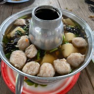 ครัวริมบ่อ