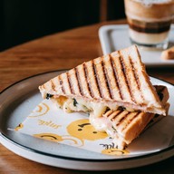Bantatthong Cafe -