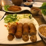 วิลลี่แหนมเนือง ห้วยขวาง