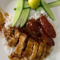 เมนูของร้าน ข้าวหมูแดงโกตา