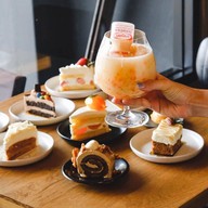 Bantatthong Cafe -