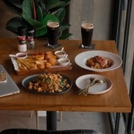 Bantatthong Cafe -