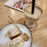 เมนูของร้าน Bunny Shake Cafe ท่าข้าม-พระราม2