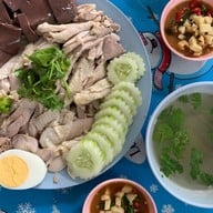 ขนมจีนแม่สมจิตร ข้าวมันไก่