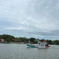 บ้านชาวเลบางตะบูน