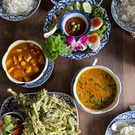 เมนูของร้าน กล้วยน้ำว้า สะพานหิน