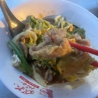 สุกี้ช้างเผือก ประตูช้างเผือก