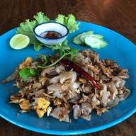 ณ อู่ข้าวอู่น้ำ ตะพานหิน