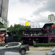 De Moon Bangkok รัชดา